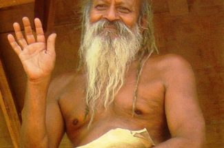 Thumbnail for the post titled: श्री देवराहा कृष्ण शरणम परावाणी गायन 36